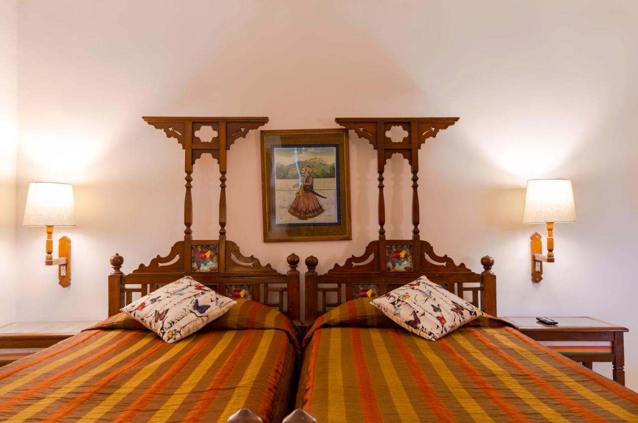 Karni Bhawan Heritage Hotel Jodhpur Джодпур Екстериор снимка